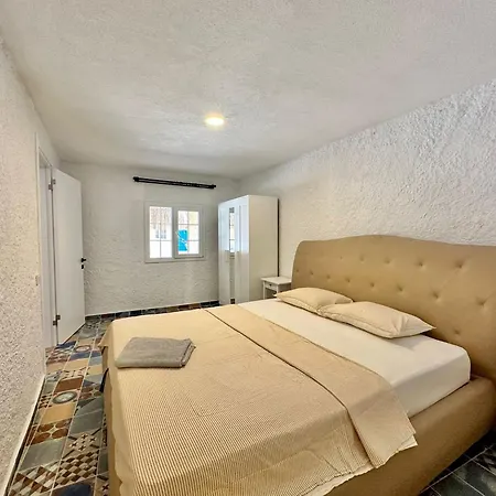 Apartment Sea Breeze Homes